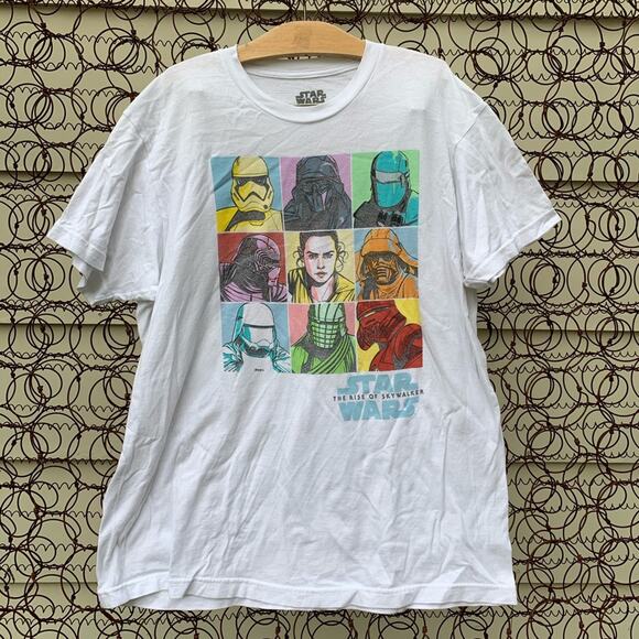 Star Wars The Rise of Skywalker T-shirt - Picture 1 of 4